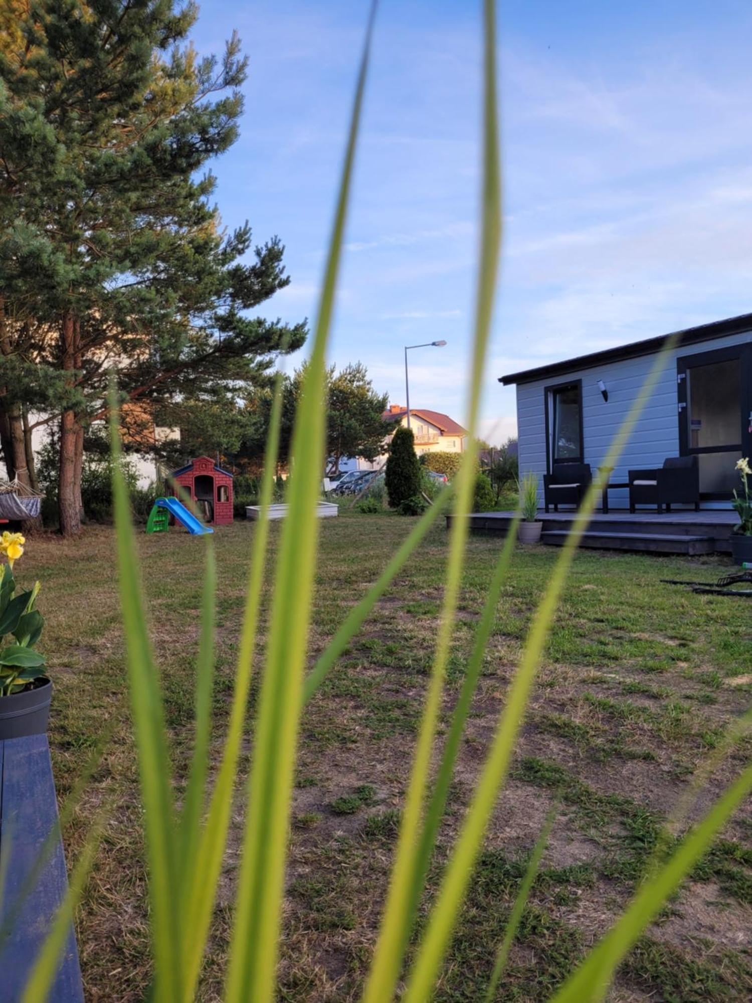 "Agus" Komfortowe I Nowczesne Domki W Cichej Okolicy Niedaleko Plazy Ostrowo  Exterior foto